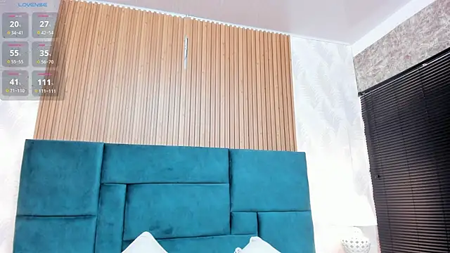 Kareena chopra online show from October 31, 2025, 12:50 pm