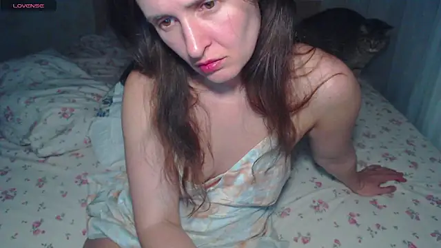 Snapshot of LoraPreston chatting on April 13, 2026, 5:51 pm LoraPreston online show from April 13, 2026, 5:51 pm