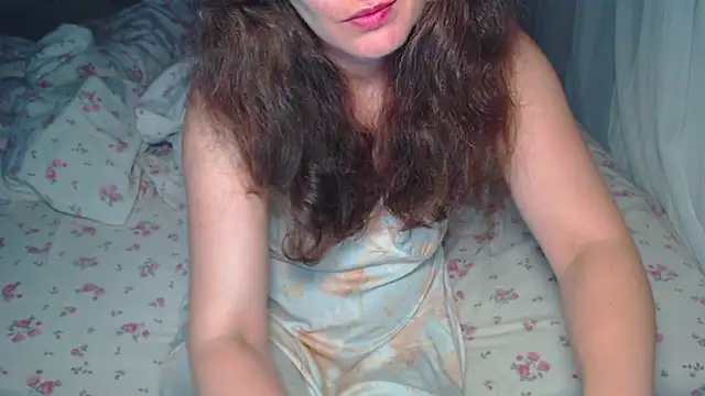 LoraPreston online show from July 3, 2026, 8:15 pm