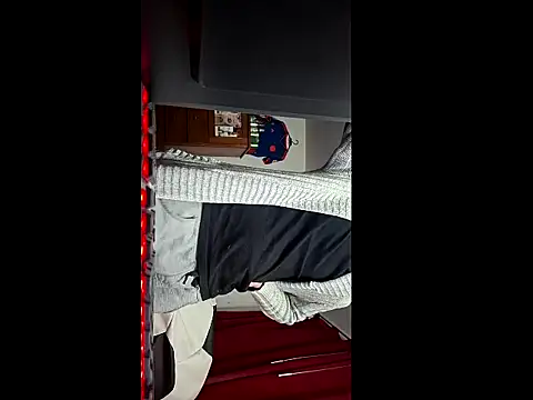 Snapshot of ALBEIROFOOTBALL1992 chatting on March 1, 2026, 4:58 am ALBEIROFOOTBALL1992 online show from March 1, 2026, 4:58 am