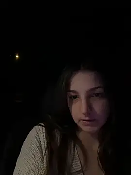 DoriDeluxe66 online show from February 22, 2025, 6:19 pm