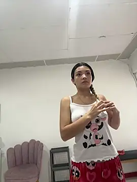 Sarita-candy online show from September 18, 2025, 11:34 am