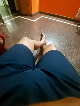 Stripkomal online show from December 19, 2025, 4:14 pm