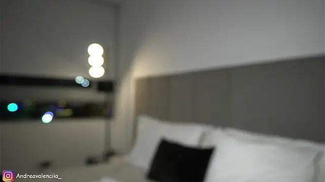 Snapshot of kendall_ruiz chatting on February 21, 2025, 2:39 am kendall ruiz online show from February 21, 2025, 2:39 am