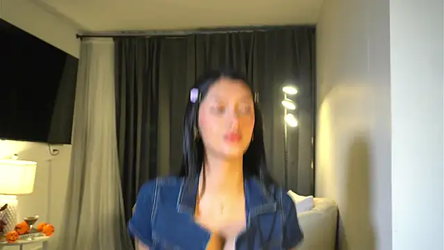 Snapshot of kendall_ruiz chatting on October 27, 2025, 11:20 pm kendall ruiz online show from October 27, 2025, 11:20 pm