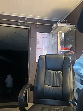 Emiily W online show from September 29, 2025, 7:51 pm