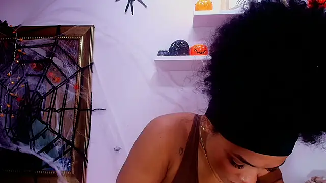 Snapshot of naia_blessed chatting on October 23, 2025, 7:12 pm naia blessed online show from October 23, 2025, 7:12 pm