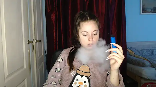 Snapshot of ryhhnnagold99 chatting on October 3, 2025, 12:13 pm ryhhnnagold99 online show from October 3, 2025, 12:13 pm