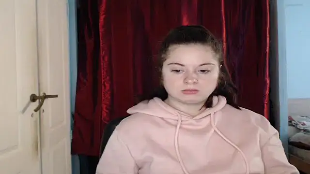 Snapshot of ryhhnnagold99 chatting on October 19, 2025, 8:59 am ryhhnnagold99 online show from October 19, 2025, 8:59 am