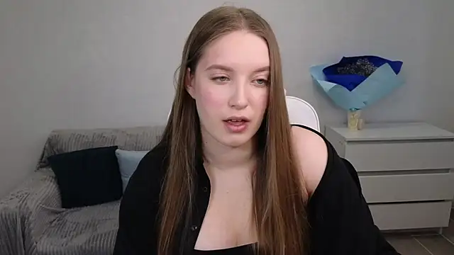 Snapshot of EvaMaddison chatting on January 22, 2025, 6:10 am EvaMaddison online show from January 22, 2025, 6:10 am