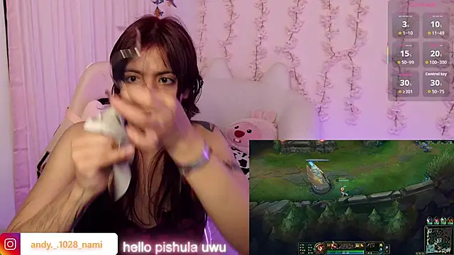 Snapshot of Nami_usagi chatting on February 12, 2026, 4:57 pm Nami usagi online show from February 12, 2026, 4:57 pm