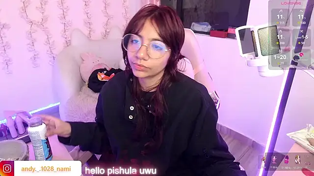 Snapshot of Nami_usagi chatting on February 24, 2026, 4:49 pm Nami usagi online show from February 24, 2026, 4:49 pm