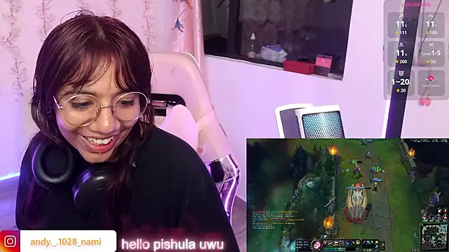 Snapshot of Nami_usagi chatting on February 25, 2026, 4:16 pm Nami usagi online show from February 25, 2026, 4:16 pm