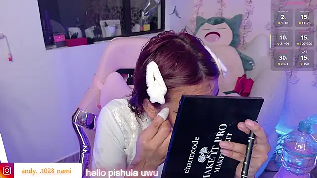 Snapshot of Nami_usagi chatting on March 5, 2026, 1:29 pm Nami usagi online show from March 5, 2026, 1:29 pm