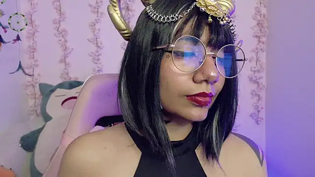 Snapshot of Nami_usagi chatting on March 10, 2026, 5:40 pm Nami usagi online show from March 10, 2026, 5:40 pm