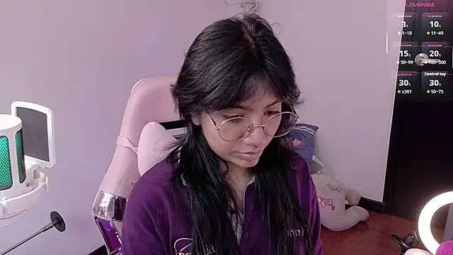 Nami usagi online show from June 22, 2026, 3:31 pm