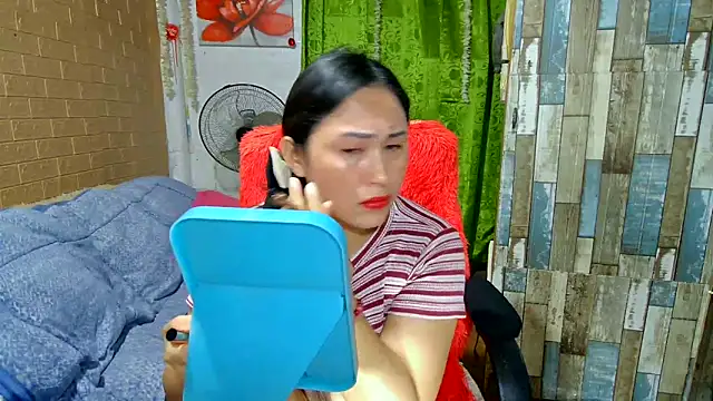 M e c e l online show from February 12, 2025, 1:30 am