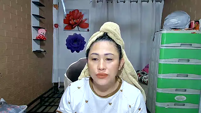 M e c e l online show from May 1, 2026, 10:14 pm