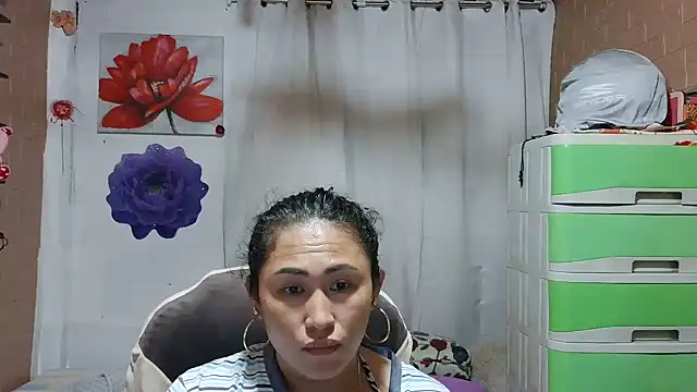 M e c e l online show from May 4, 2026, 6:53 am