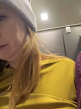 BrookeEvans online show from January 29, 2025, 7:04 am