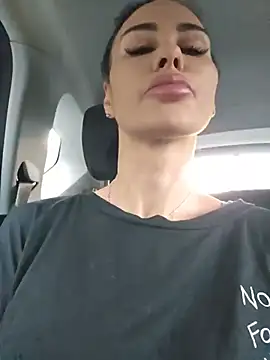 Lorettelorena online show from July 12, 2026, 3:08 am