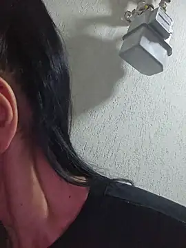 Lorettelorena online show from July 28, 2026, 3:02 am