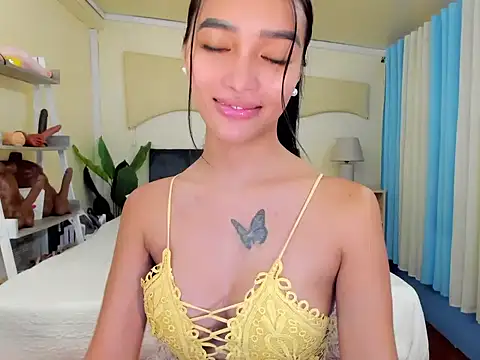 Snapshot of _caroline69 chatting on September 22, 2025, 2:35 am caroline69 online show from September 22, 2025, 2:35 am