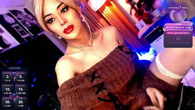 Snapshot of Thalia_Cambridge chatting on April 15, 2026, 9:26 pm Thalia Cambridge online show from April 15, 2026, 9:26 pm
