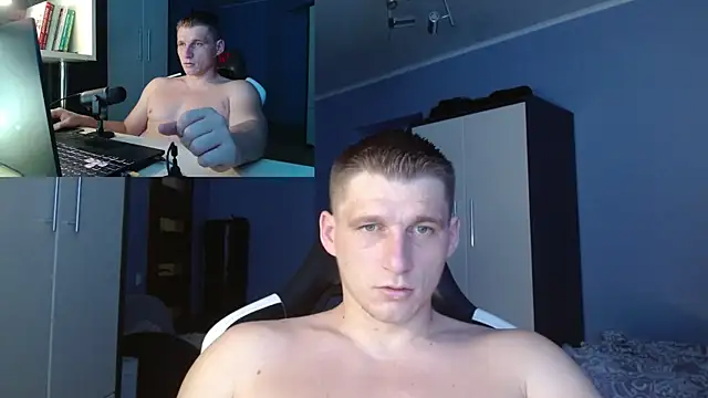 Snapshot of PoliglotJoe chatting on September 15, 2025, 2:28 pm PoliglotJoe online show from September 15, 2025, 2:28 pm