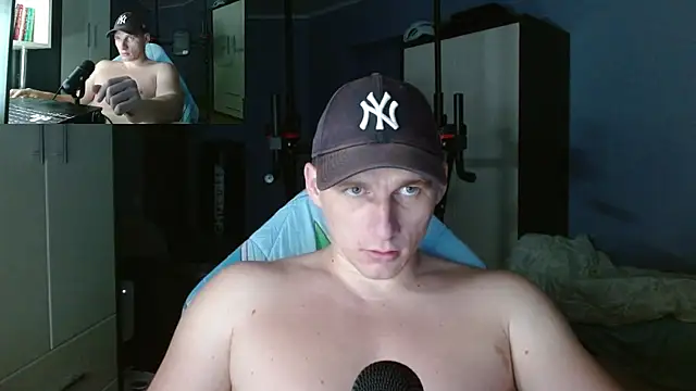 Snapshot of PoliglotJoe chatting on October 11, 2025, 3:21 pm PoliglotJoe online show from October 11, 2025, 3:21 pm