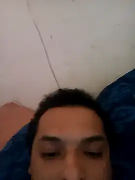 lilo stick online show from December 31, 2024, 12:36 pm