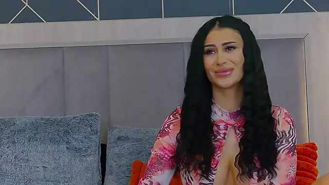 EmyLaveau online show from February 24, 2026, 6:22 am