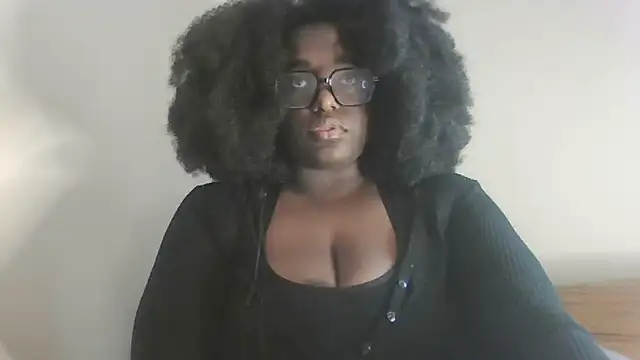 Snapshot of MissCC99 chatting on June 2, 2026, 10:12 pm MissCC99 online show from June 2, 2026, 10:12 pm
