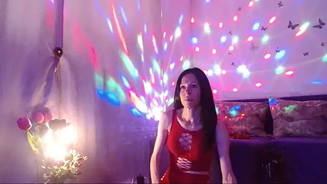 ElysaSun online show from July 3, 2026, 5:19 pm