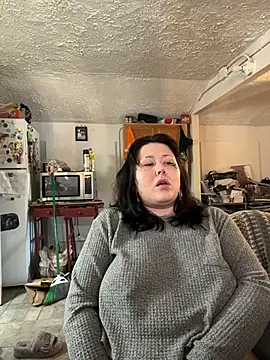 evacheers online show from February 5, 2026, 6:12 pm