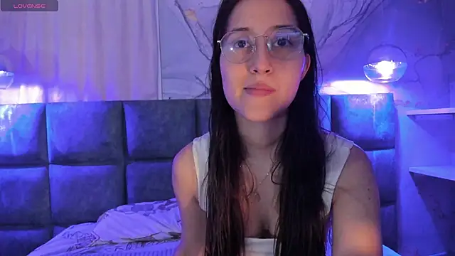 Abby Sweet1  online show from April 15, 2026, 4:14 pm