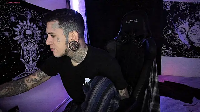 josh  ackerman online show from March 21, 2025, 8:29 pm