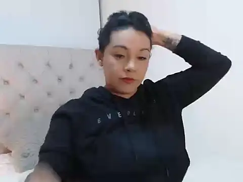 camii 7 online show from January 9, 2026, 11:28 pm