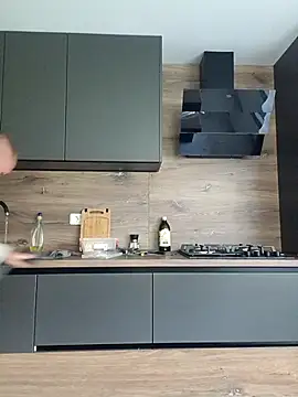 Adry1986 online show from September 18, 2025, 11:45 am