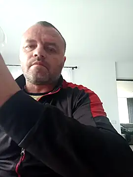 Adry1986 online show from September 30, 2025, 10:42 am