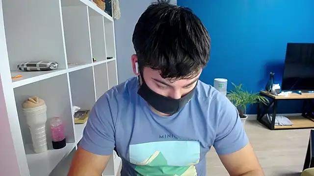 Tomguys online show from January 20, 2025, 7:57 pm
