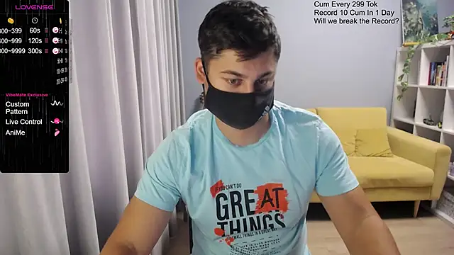 Snapshot of Tomguys chatting on October 24, 2025, 7:49 am Tomguys online show from October 24, 2025, 7:49 am