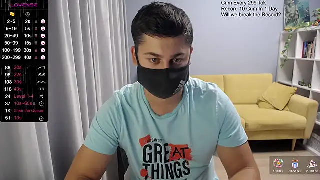 Snapshot of Tomguys chatting on October 27, 2025, 11:25 am Tomguys online show from October 27, 2025, 11:25 am