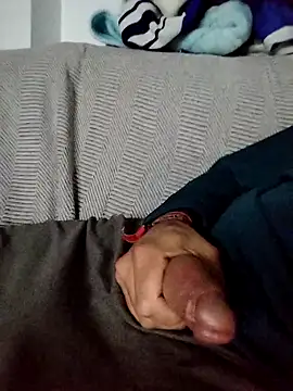 juandi21cm online show from February 7, 2026, 11:52 pm