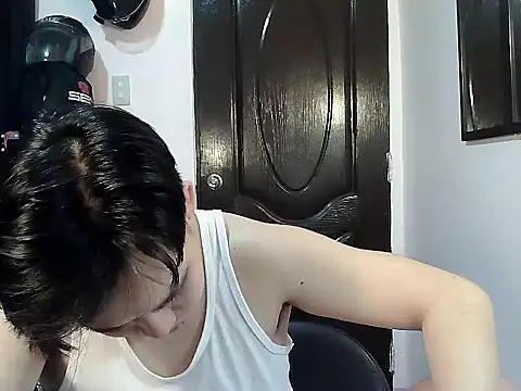 alfonsoasiancutie online show from February 6, 2026, 1:58 pm