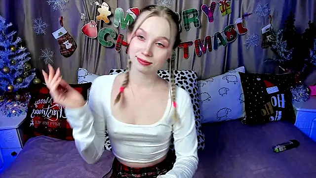 LilyStarlight online show from December 24, 2024, 3:27 am