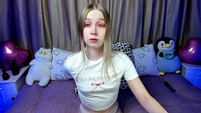 LilyStarlight online show from February 14, 2025, 3:22 am