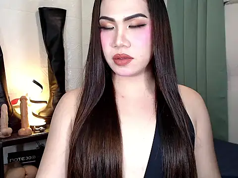 elise bloom69 online show from April 30, 2026, 1:50 pm