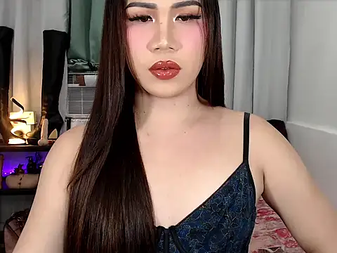 elise bloom69 online show from June 26, 2026, 4:11 pm