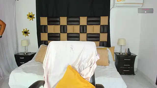 Snapshot of BarbieKano chatting on October 5, 2025, 11:02 pm BarbieKano online show from October 5, 2025, 11:02 pm